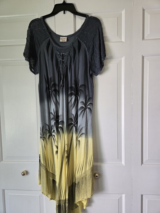 Exist Dresses & Skirts - Exist Black Lace-Trim Tie-Neck Top